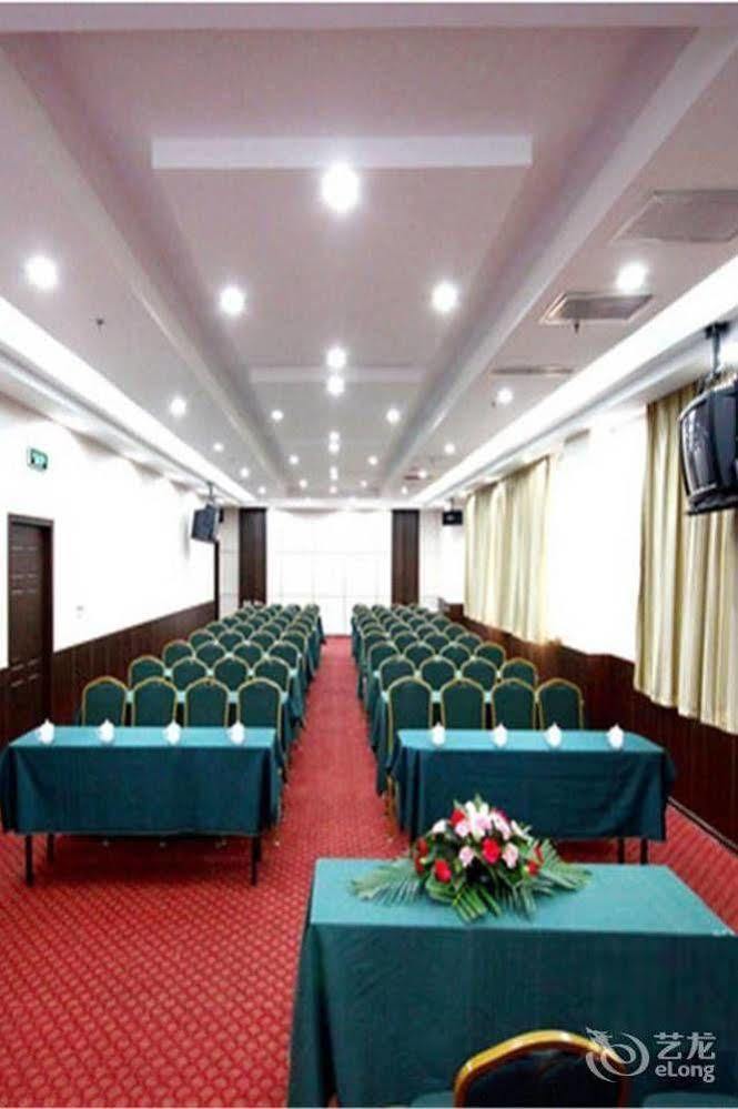 Hampton By Hilton Dalian Zhongshan Exterior foto